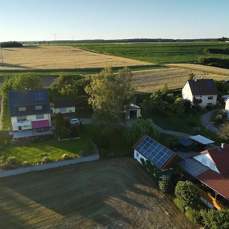 Fewo Haus Hutzelbuck In Idyllisch-Gruener Lage Naehe An Ansbach Eksteriør billede